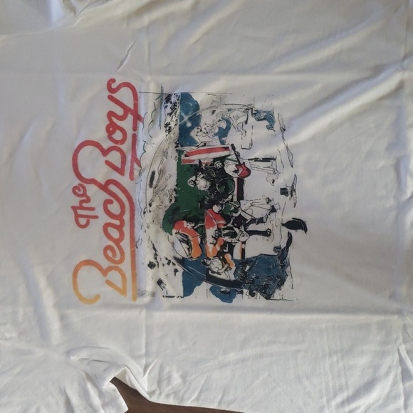 Treasure and bond Beach Boys band tee - Picture 3 of 4